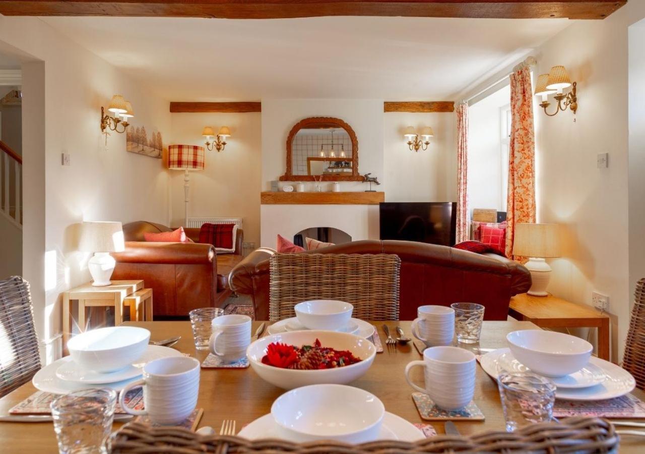Jasmine Cottage - 2 Bedroom In Heart Of Bourton! Экстерьер фото