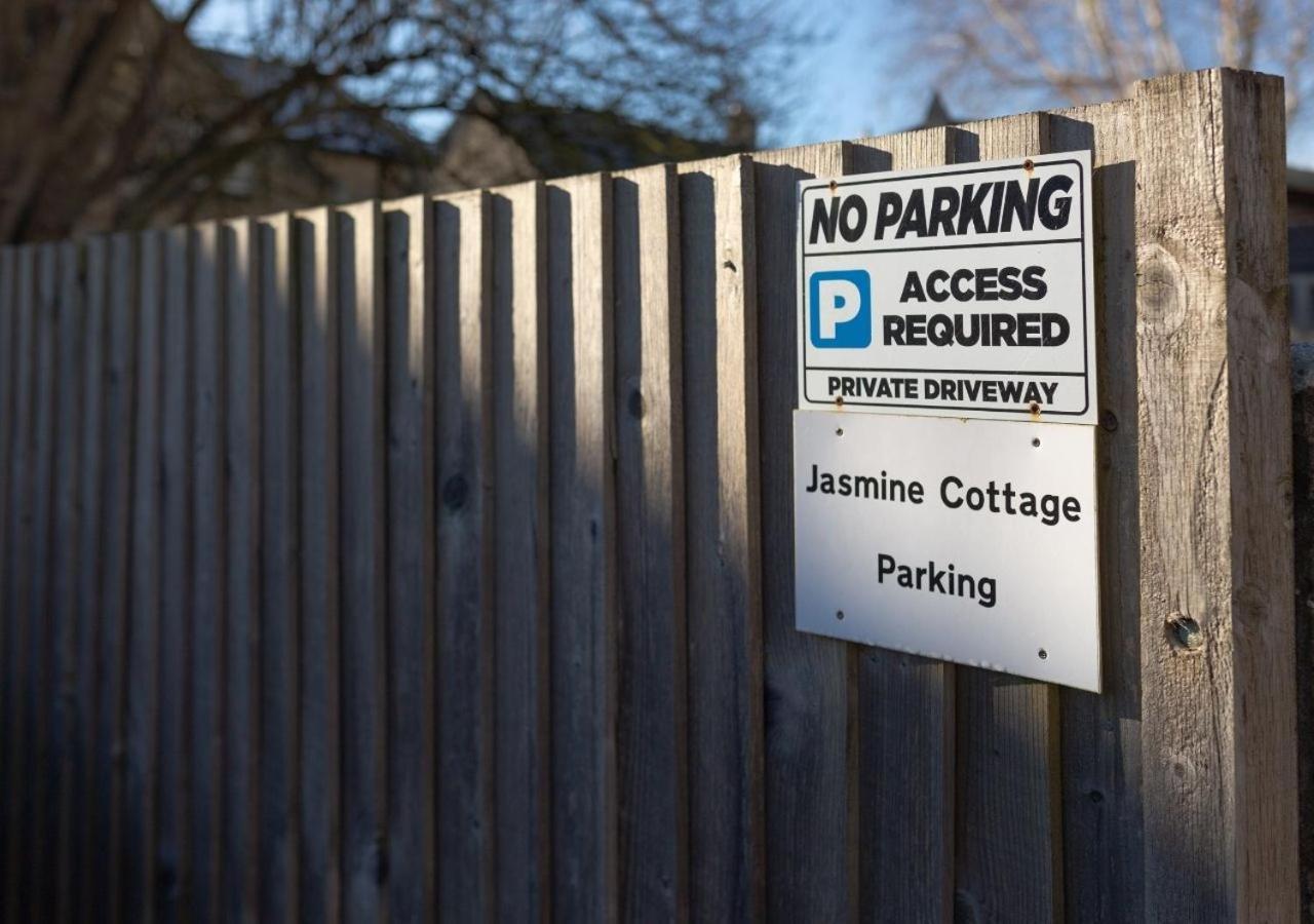 Jasmine Cottage - 2 Bedroom In Heart Of Bourton! Экстерьер фото